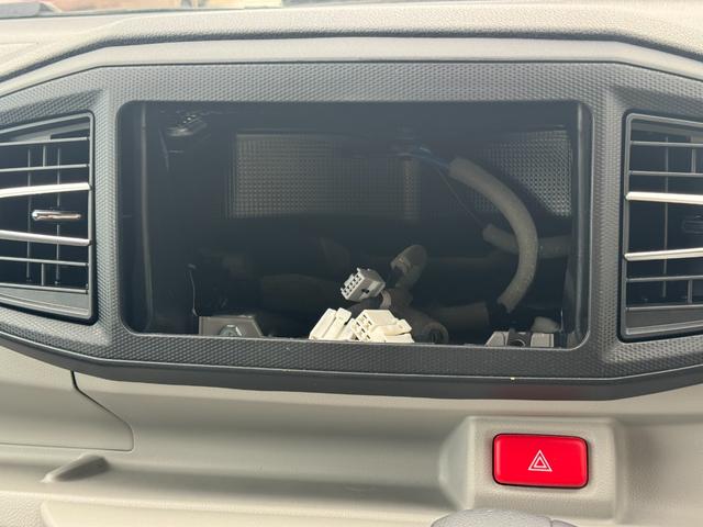 ミライースＧ　ＳＡIII新車保証継承付　弊社デモカーＵＰ車　オーディオレス　オートライト　ＬＥＤヘッドライト　衝突軽減ブレーキ　横滑り防止装置　アイドリングストップ　クリアランスソナー　純正アルミホイール（福岡県）の中古車