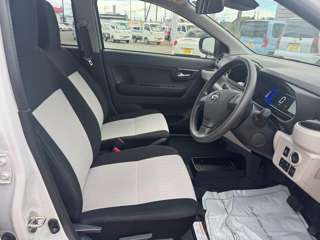 ミライースＧ　ＳＡIII新車保証継承付　弊社デモカーＵＰ車　オーディオレス　オートライト　ＬＥＤヘッドライト　衝突軽減ブレーキ　横滑り防止装置　アイドリングストップ　クリアランスソナー　純正アルミホイール（福岡県）の中古車