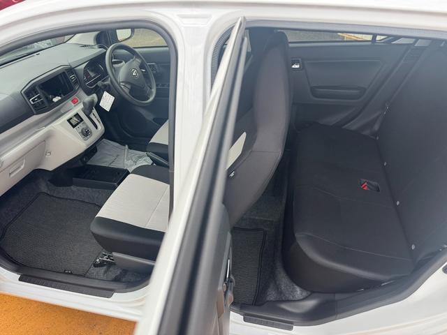 ミライースＧ　ＳＡIII新車保証継承付　弊社デモカーＵＰ車　オーディオレス　オートライト　ＬＥＤヘッドライト　衝突軽減ブレーキ　横滑り防止装置　アイドリングストップ　クリアランスソナー　純正アルミホイール（福岡県）の中古車