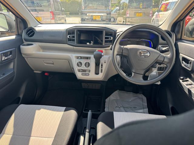 ミライースX SAIII新車保証継承付 弊社デモカーUP車 オーディオレス オートライト LEDヘッドライト 衝突軽減ブレーキ オートマチックハイビーム 横滑り防止装置 アイドリングストップ クリアランスソナー(福岡県)の中古車