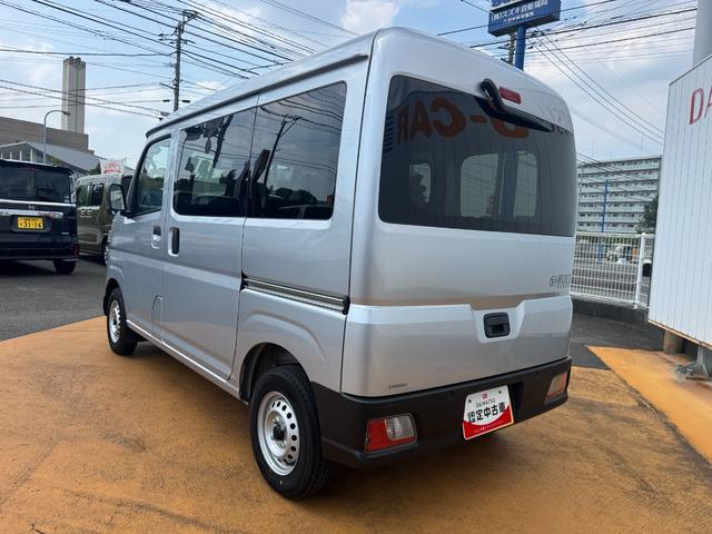 ハイゼットカーゴＤＸ新車保証継承付　弊社デモカーＵＰ車　両側スライドドア　衝突軽減ブレーキ　横滑り防止装置　アイドリングストップ　クリアランスソナー（福岡県）の中古車