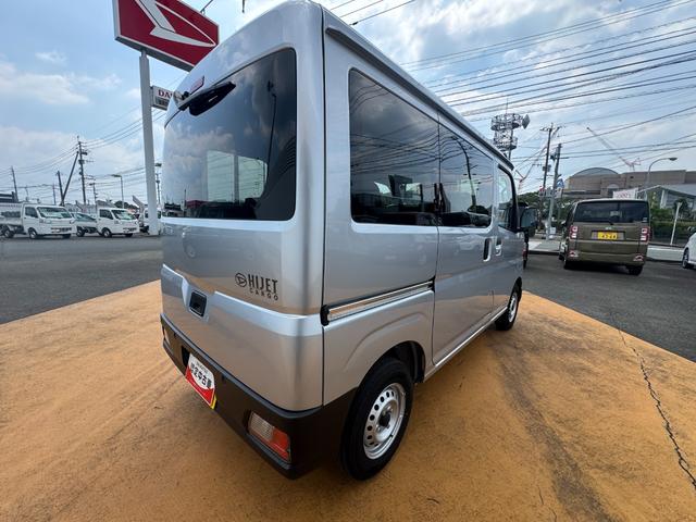 ハイゼットカーゴＤＸ新車保証継承付　弊社デモカーＵＰ車　両側スライドドア　衝突軽減ブレーキ　横滑り防止装置　アイドリングストップ　クリアランスソナー（福岡県）の中古車