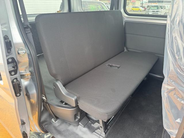 ハイゼットカーゴＤＸ新車保証継承付　弊社デモカーＵＰ車　両側スライドドア　衝突軽減ブレーキ　横滑り防止装置　アイドリングストップ　クリアランスソナー（福岡県）の中古車