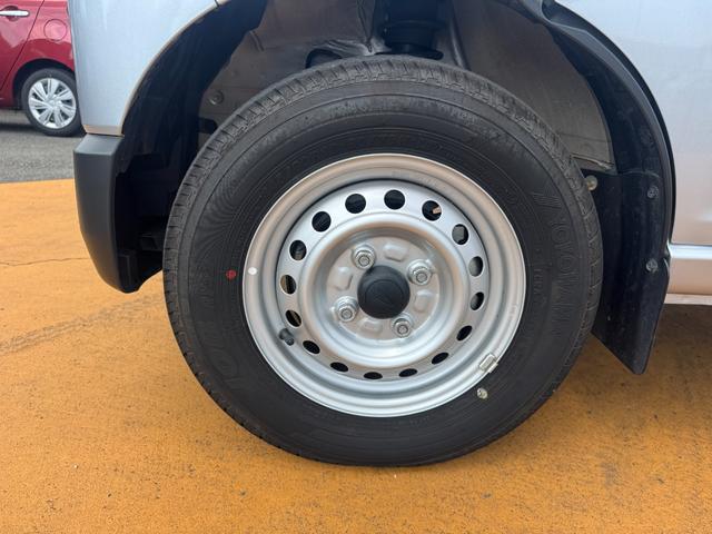 ハイゼットカーゴＤＸ新車保証継承付　弊社デモカーＵＰ車　両側スライドドア　衝突軽減ブレーキ　横滑り防止装置　アイドリングストップ　クリアランスソナー（福岡県）の中古車