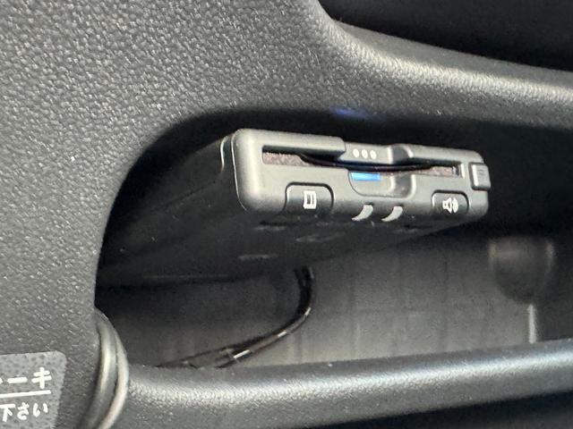 ムーヴカスタム　Ｘリミテッド　ＳＡIIIナビ地デジＴＶ　バックカメラ　Ｂｌｕｅｔｏｏｔｈ　ＥＴＣ　前ドライブレコーダー　オートライト　ＬＥＤヘッドライト　衝突軽減ブレーキ　横滑り防止装置　アイドリングストップ　純正アルミホイール（福岡県）の中古車