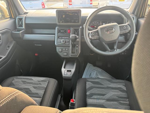 タフトＧ　ダーククロムベンチャー新車保証継承付　弊社デモカーＵＰ車　オーディオレス　バックカメラ　クルーズコントロール　ＬＥＤヘッドライト　衝突軽減ブレーキ　横滑り防止装置　アイドリングストップ　クリアランスソナー（福岡県）の中古車