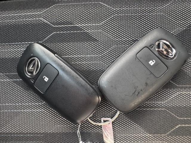 タフトＧ　ダーククロムベンチャー新車保証継承付　弊社デモカーＵＰ車　オーディオレス　バックカメラ　クルーズコントロール　ＬＥＤヘッドライト　衝突軽減ブレーキ　横滑り防止装置　アイドリングストップ　クリアランスソナー（福岡県）の中古車