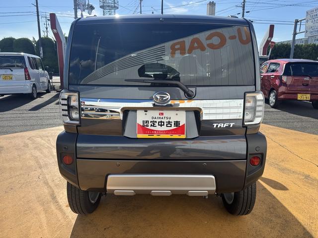 タフトＧ　クロムベンチャー新車保証継承付　弊社デモカーＵＰ車　オーディオレス　バックカメラ付　クルーズコントロール　オートライト　ＬＥＤヘッドライト　衝突軽減ブレーキ　横滑り防止装置　アイドリングストップ　純正アルミホイール（福岡県）の中古車