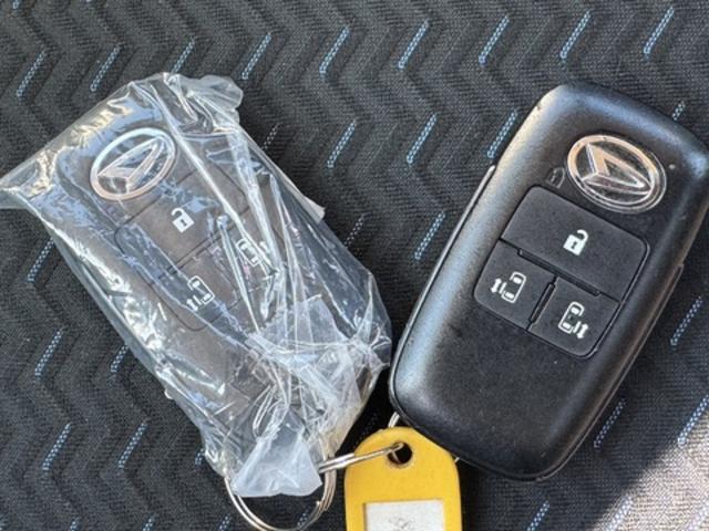トールカスタムＧ　ターボ弊社デモカーＵＰ車　ＣＤチューナー　バックカメラ付　両側電動スライドドア　クルーズコントロール　ＬＥＤヘッドライト　衝突軽減ブレーキ　横滑り防止装置　アイドリングストップ（福岡県）の中古車