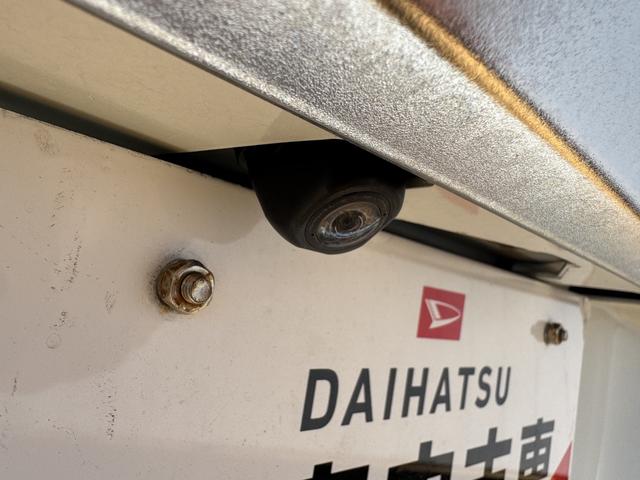 トール 中古車 カスタムＧ弊社デモカーＵＰ車　オーディオレス　バックカメラ付　両側電動スライドドア　クルーズコントロール　ＬＥＤヘッドライト　衝突軽減ブレーキ　横滑り防止装置　アイドリングストップ　純正アルミホイール