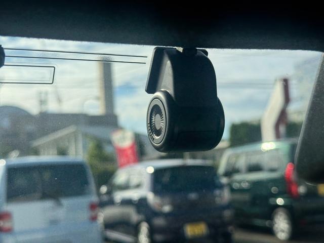 タフトＧナビ地デジＴＶ　全方位カメラ　Ｂｌｕｅｔｏｏｔｈ　ＥＴＣ　　前後ドライブレコーダー　ＬＥＤヘッドライト　衝突軽減ブレーキ　横滑り防止装置　アイドリングストップ　クリアランスソナー　純正アルミホイール（福岡県）の中古車