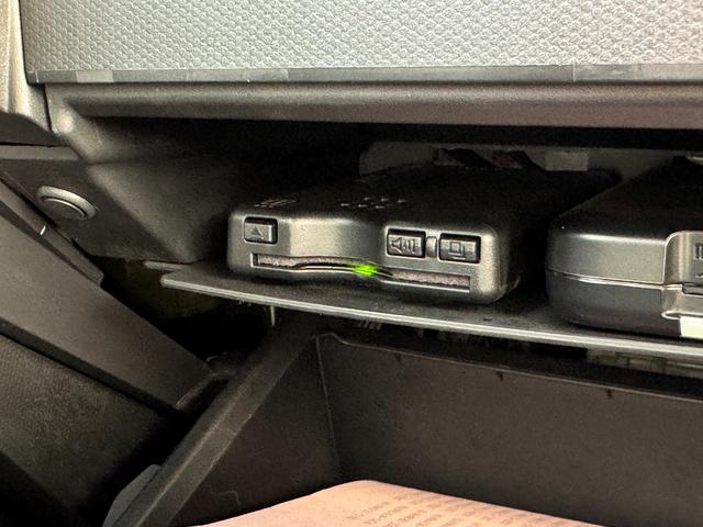 タフトＧナビ地デジＴＶ　全方位カメラ　Ｂｌｕｅｔｏｏｔｈ　ＥＴＣ　　前後ドライブレコーダー　ＬＥＤヘッドライト　衝突軽減ブレーキ　横滑り防止装置　アイドリングストップ　クリアランスソナー　純正アルミホイール（福岡県）の中古車