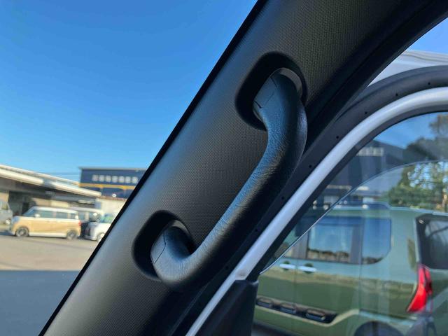 ハイゼットカーゴＤＸ　ワンオーナー走行距離無制限１２ヶ月保証付き　禁煙　セキュリティアラーム　キーレスキー　両側スライドドア　エコアイドル　ハイビームアシスト　ＥＳＣ　オートライト　記録簿　レーンアシスト　両席エアバッグ　ワンオーナー（大分県）の中古車