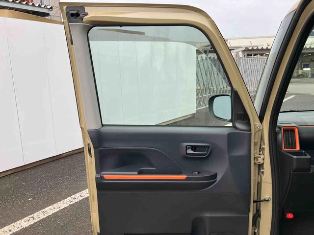 タントファンクロス ワンオーナー走行距離無制限12ヶ月保証付き 衝突軽減システム 両側オートドア シートヒータ 禁煙車 ワンオーナー オートLED レーンキープアシスト Bカメラ LEDヘットライト キーレスエントリー スマートキ−(大分県)の中古車