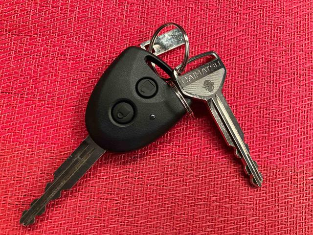 ミライースＸ　ＳＡIII　ワンオーナー走行距離無制限１２ヶ月保証付き　衝突軽減ブレーキ搭載車　セキュリティ　アイドリングＳＴＯＰ　Ｗエアーバック　車線逸脱警告　Ｂカメラ　ＬＥＤランプ　オートハイビーム　キーレス　横滑り防止機能　１オーナー（大分県）の中古車