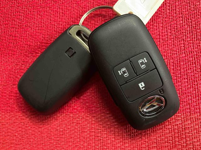 タントファンクロスリミテッド走行距離無制限１２ヶ月保証付き　レーダークルコン　レーンキープ　オートハイビーム　シートヒーター　ＬＥＤライト　オートライト　スマートキー　バックカメラ　ＥＴＣ　両側オートスライドドア　誤発進抑制機能（大分県）の中古車