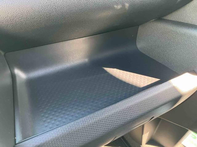 タントカスタムＸ　ワンオーナー走行距離無制限１２ヶ月保証付き　衝突軽減ブレーキ　車線逸脱防止　Ｂｌｕｅｔｏｏｔｈオーディオ　アイドリングストップ機能　Ｂカメラ　禁煙　盗難警報装置　ＬＥＤ　ワンオーナー　キーレスエントリー　ＵＳＢ（大分県）の中古車