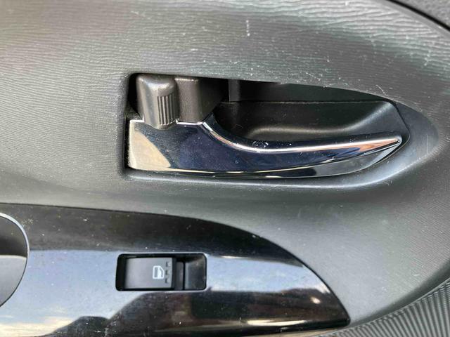 タントカスタムＲＳ　トップエディションＳＡ走行距離無制限１２ヶ月保証付き　タ−ボ　盗難防止　ｉストップ　ナビ付き　ＢＴ接続　横滑り防止機能　メモリナビ　ＵＳＢ入力　エアバッグ　禁煙車　記録簿　ＤＶＤ　アルミホイール　スマートキー　オートライト（大分県）の中古車