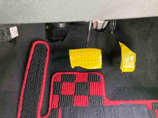 コペンエクスプレイ　ワンオーナー走行距離無制限１２ヶ月保証付き　シ−トヒ−タ−　１オーナー　スマキー　セキュリティアラーム　デュアルエアバッグ　アルミ　キーフリーシステム　エアバック　ＡＢＳ　定期点検記録簿　ターボ車（大分県）の中古車