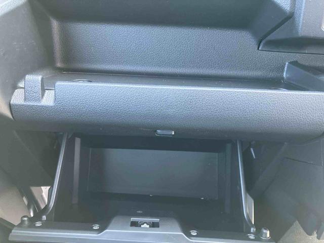 ハイゼットカーゴＤＸ　ワンオーナー走行距離無制限１２ヶ月保証付き　Ｉストップ　ＬＥＤ　衝突軽減装置　車線逸脱警報　セキュリティアラーム　禁煙　キーフリー　オートＬＥＤ　両側スライドドア　オートライト　切替４ＷＤ　ＡＢＳ　記録簿（大分県）の中古車