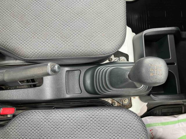 ハイゼットトラックスタンダード走行距離無制限１２ヶ月保証付き　ダブルエアバッグ　パートタイム４ＷＤ　運転席エアバッグ　禁煙車　ＡＣ　パワーステアリング　記録簿（大分県）の中古車
