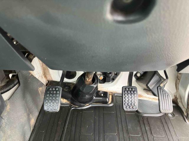 ハイゼットトラックスタンダード走行距離無制限１２ヶ月保証付き　ダブルエアバッグ　パートタイム４ＷＤ　運転席エアバッグ　禁煙車　ＡＣ　パワーステアリング　記録簿（大分県）の中古車