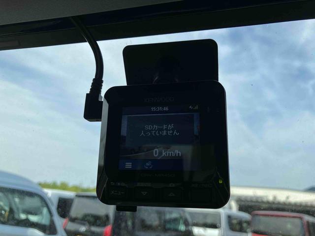 スーパーキャリイＸ走行距離無制限１２ヶ月保証付き　ＡＵＸ接続　ＤＶＤ再生機能　カーナビ　ＥＴＣ車載器　ドラレコ　パートタイム４ＷＤ　メンテナンスノート　ＡＵＴＯライト　ダブルエアバッグ　禁煙　運転席エアバック　ＡＢＳ（大分県）の中古車