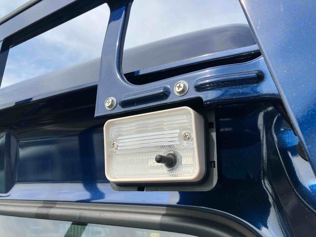 スーパーキャリイＸ走行距離無制限１２ヶ月保証付き　ＡＵＸ接続　ＤＶＤ再生機能　カーナビ　ＥＴＣ車載器　ドラレコ　パートタイム４ＷＤ　メンテナンスノート　ＡＵＴＯライト　ダブルエアバッグ　禁煙　運転席エアバック　ＡＢＳ（大分県）の中古車