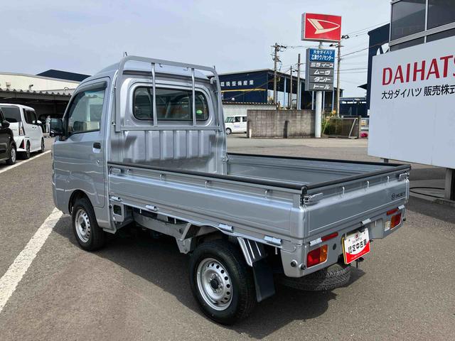 ハイゼットトラックハイルーフＳＡIIIｔ走行距離無制限１２ヶ月保証付き　オートマチック　エアコン　４ＷＤ　ラジオチューナー搭載（大分県）の中古車