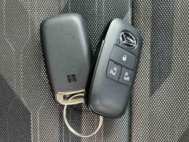 タントファンクロス　ワンオーナー走行距離無制限１２ヶ月保証付き　ＡＨＢ　バックモニタ−　Ｉ−ＳＴＯＰ　ブレーキサポート　ワンオーナー車　禁煙　シートヒータ　車線逸脱警報　両側オートスライドドア　キーレスキー　セキュリティ　記録簿（大分県）の中古車