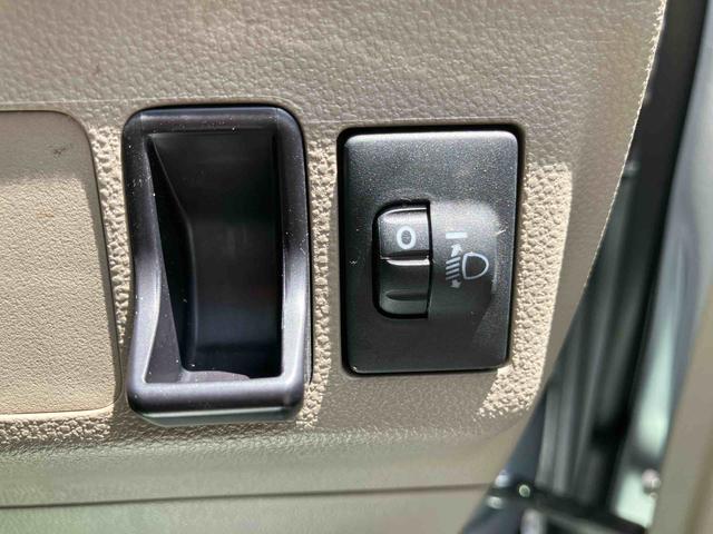 ミラＸリミテッド　ＥＲ　アウトレット車３か月以内または３，０００ｋｍまで安心安全保証付き！　禁煙　キーレスキー　ＡＢＳ　エアバック　整備記録簿　運転席助手席エアバック（大分県）の中古車