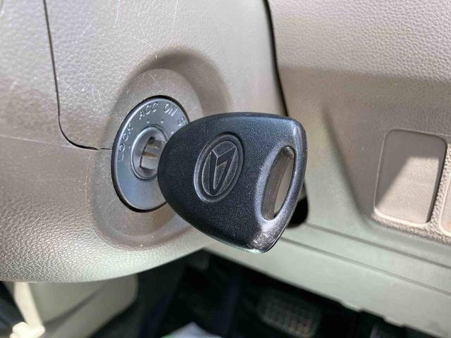 ミラＸリミテッド　ＥＲ　アウトレット車３か月以内または３，０００ｋｍまで安心安全保証付き！　禁煙　キーレスキー　ＡＢＳ　エアバック　整備記録簿　運転席助手席エアバック（大分県）の中古車