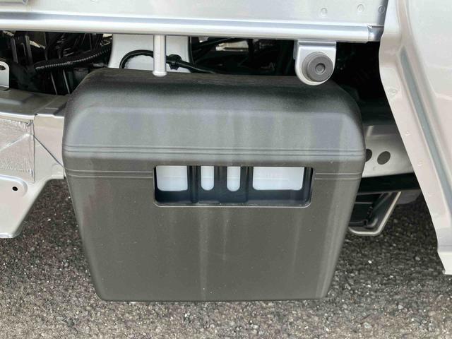 ハイゼットトラックジャンボエクストラ　ワンオーナー走行距離無制限１２ヶ月保証付き　踏み間違い防止　スマートキープッシュスタート　オートＬＥＤ　横滑り防止システム　切替４ＷＤ　オートライト　Ｗエアバック　　レーンアシスト　ＡＢＳ　記録簿（大分県）の中古車