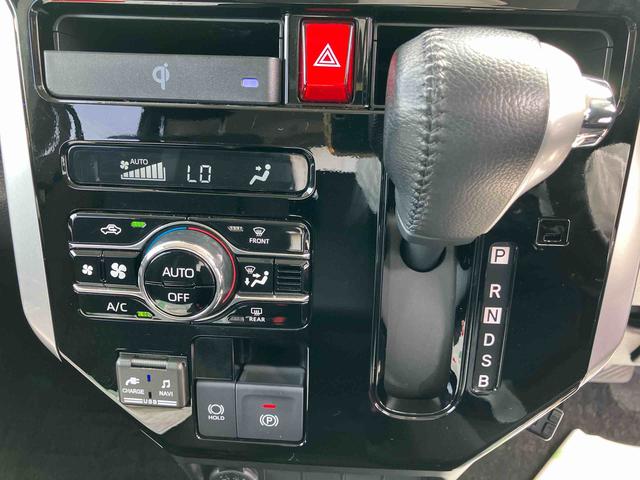 トールカスタムＧ走行距離無制限１２ヶ月保証付き　Ｂｌｕｅｔｏｏｔｈ対応　盗難防止システム　誤発進抑制機能　エコアイドル　ＬＥＤランプ　バックモニター　フリーキー　アルミ　カーナビ　エアバック　両側自動ドア　禁煙車（大分県）の中古車