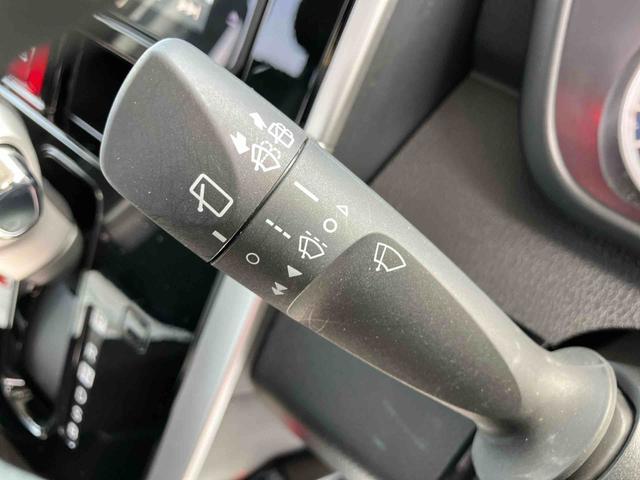 トールカスタムＧ走行距離無制限１２ヶ月保証付き　Ｂｌｕｅｔｏｏｔｈ対応　盗難防止システム　誤発進抑制機能　エコアイドル　ＬＥＤランプ　バックモニター　フリーキー　アルミ　カーナビ　エアバック　両側自動ドア　禁煙車（大分県）の中古車