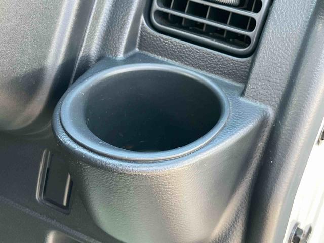 ミニキャブトラックみのり走行距離無制限１２ヶ月保証付き　運転席エアバック　パワーステアリング　エアコン　切替式４ＷＤ　ＡＢＳ　デュアルエアバッグ　禁煙車（大分県）の中古車