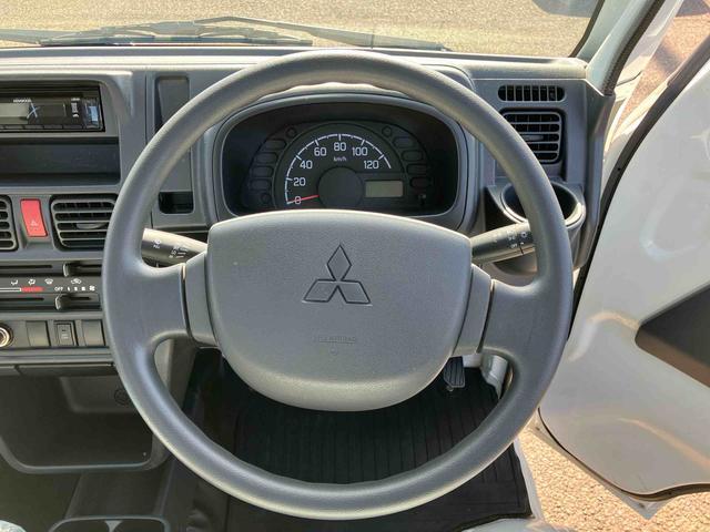 ミニキャブトラックみのり走行距離無制限１２ヶ月保証付き　運転席エアバック　パワーステアリング　エアコン　切替式４ＷＤ　ＡＢＳ　デュアルエアバッグ　禁煙車（大分県）の中古車
