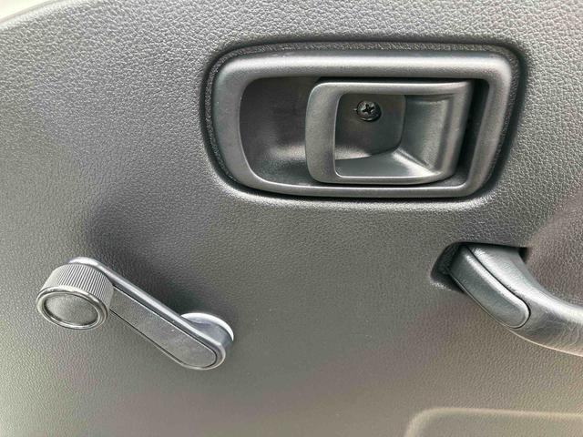 ハイゼットトラックスタンダード　ワンオーナー走行距離無制限１２ヶ月保証付き　禁煙　１オーナー　レーンキープアシスト　アイドリングＳ　衝突被害軽減Ｂ　エアコンパワステ　助手席エアバック　パワステ　エアバック　点検記録簿　ＡＢＳ　ＶＳＣ（大分県）の中古車