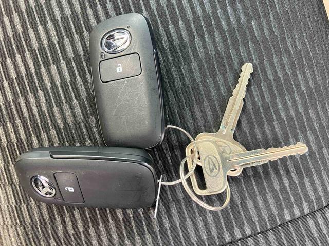 ハイゼットトラックジャンボエクストラ　ワンオーナー走行距離無制限１２ヶ月保証付き　踏み間違い防止　スマートキープッシュスタート　オートＬＥＤ　横滑り防止システム　切替４ＷＤ　オートライト　Ｗエアバック　ｉ−ｓｔｏｐ　レーンアシスト　ＡＢＳ　記録簿（大分県）の中古車