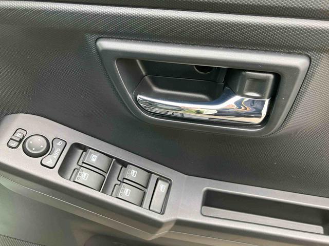 タフトＧ　クロムベンチャー走行距離無制限１２ヶ月保証付き　ＢＬＵＥＴＯＯＴＨ　衝突回避支援システム　アイドリングストップ機能　ＵＳＢ　車線逸脱警報　バックモニター　禁煙　前席シートヒーター　ナビ　ＬＥＤヘッドライト　ＥＴＣ（大分県）の中古車