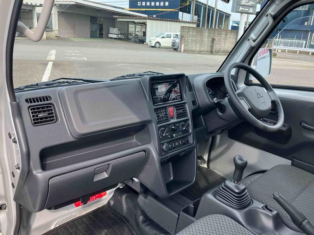 ミニキャブトラックＧ走行距離無制限１２ヶ月保証付き　パートタイム４ＷＤ　ＡＢＳ　運転席助手席エアバック（大分県）の中古車