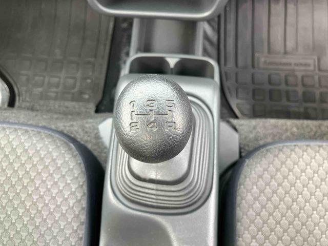 ミニキャブトラックＧ走行距離無制限１２ヶ月保証付き　パートタイム４ＷＤ　ＡＢＳ　運転席助手席エアバック（大分県）の中古車