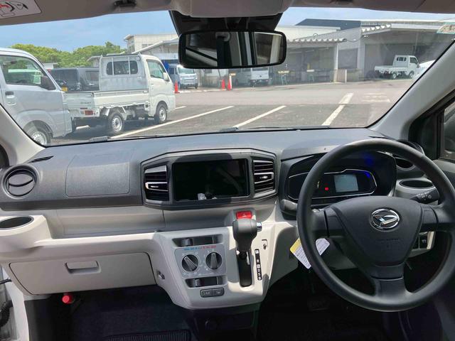 ミライースＸ　ＳＡIII　ワンオーナー走行距離無制限１２ヶ月保証付き　オーディオなし　コーナーセンサー搭載　アイドリングストップ車　オートライト　オートハイビーム（大分県）の中古車