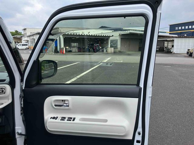 ムーヴキャンバスストライプスＧ　ワンオーナー走行距離無制限１２ヶ月保証付き　両側パワードア　スマートキーＰスタート　軽減ブレーキ　禁煙　リアカメラ　セキュリティ　ＬＥＤライト　レーンキープ　オートＬＥＤ　シ−トヒ−タ−　キーフリーシステム（大分県）の中古車