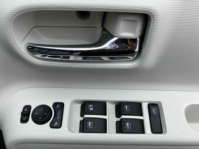 ムーヴキャンバスストライプスＧ　ワンオーナー走行距離無制限１２ヶ月保証付き　両側パワードア　スマートキーＰスタート　軽減ブレーキ　禁煙　リアカメラ　セキュリティ　ＬＥＤライト　レーンキープ　オートＬＥＤ　シ−トヒ−タ−　キーフリーシステム（大分県）の中古車