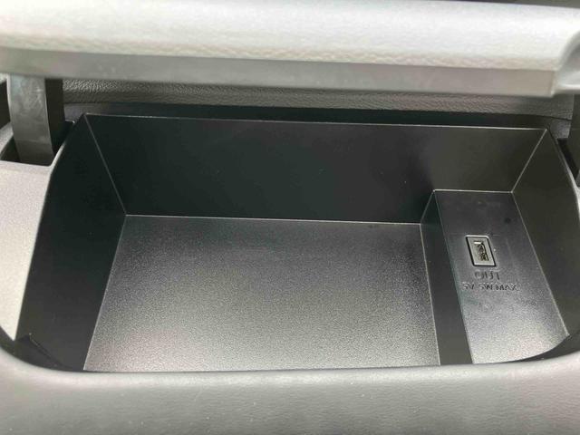 セレナハイウェイスター　ＶセレクションII走行距離無制限１２ヶ月保証付き　レーダーブレーキサポート　ＵＳＢポート　ブルートゥース　ＶＤＣ　インテリキー　Ａライト　Ｗエアコン　ミュージックプレイヤー接続可　ナビ　アイドリングストップ　メモリナビ（大分県）の中古車