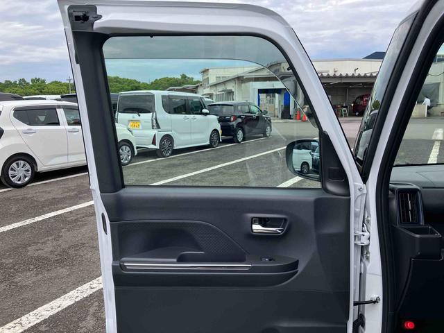 タントカスタムＸ　ワンオーナー走行距離無制限１２ヶ月保証付き　衝突軽減Ｂ　Ａストップ　両自動ドア　Ｂカメ　シートヒータ　ＡＨＢ　禁煙　車線逸脱警報装置　スマートキ−　リモコンキー　ＬＥＤライト　衝突安全ボディ　ＡＵＴＯライト　ＡＷ（大分県）の中古車
