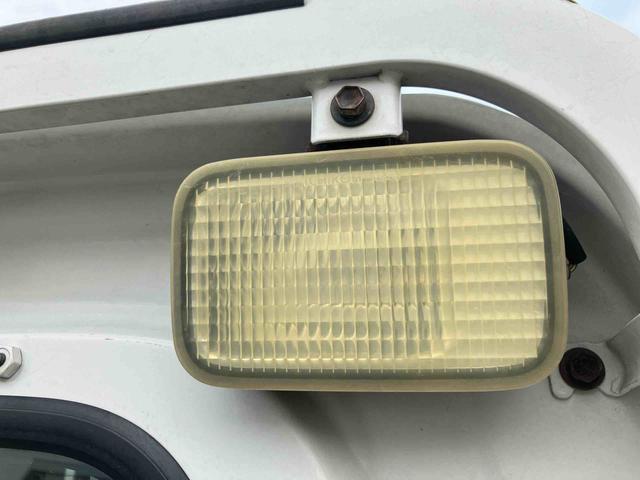 ハイゼットトラックスペシャル　農用パック３か月以内または３，０００ｋｍまで保証付き！　パートタイム４ＷＤ　禁煙車（大分県）の中古車