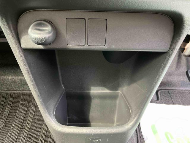 ムーヴキャンバスＸリミテッドメイクアップ　ＳＡIII走行距離無制限１２ヶ月保証付き　ＬＥＤ　禁煙　ＵＳＢ　レーンアシスト　ＥＴＣ車載器　ブルートゥース　ＥＳＣ　Ｂカメラ　盗難防止装置　キーフリーシステム　ＤＶＤ再生　オートマチックハイビーム　エアバック（大分県）の中古車