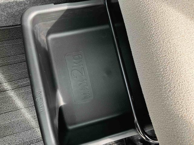 ムーヴキャンバスＸリミテッドメイクアップ　ＳＡIII走行距離無制限１２ヶ月保証付き　ＬＥＤ　禁煙　ＵＳＢ　レーンアシスト　ＥＴＣ車載器　ブルートゥース　ＥＳＣ　Ｂカメラ　盗難防止装置　キーフリーシステム　ＤＶＤ再生　オートマチックハイビーム　エアバック（大分県）の中古車